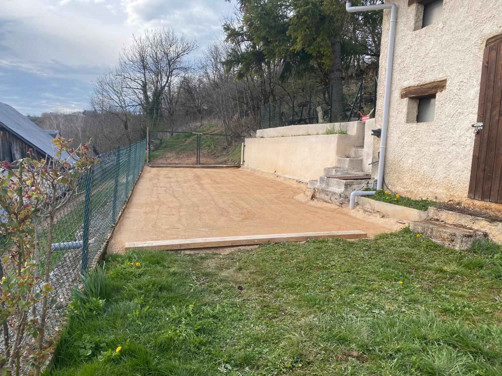 Gite 4 Etoiles - La Maison De Paul Coussergues Bagian luar foto